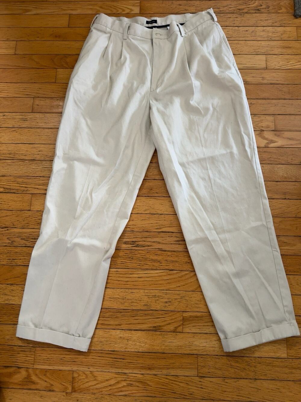 Izod Mens Khaki Pleated Chino Pants 38x32 100% Cotton Cuffed Beige Casual